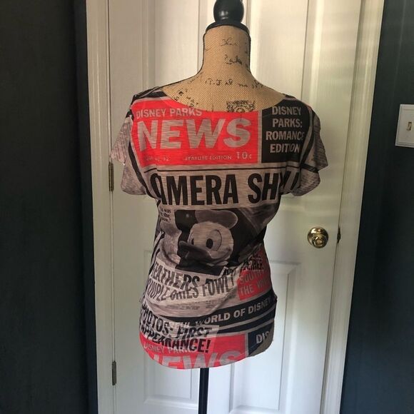 Disney newsprint graphic Tee Mickey and Minnie - Picture 2 of 3